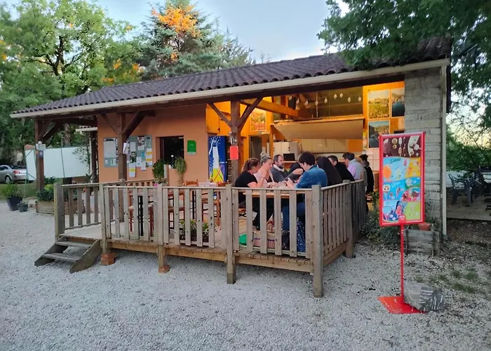 Кемпинг L'olivier Mobil 4 Personnes Le Bel Air