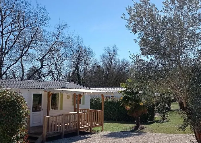 Кемпинг L'olivier Mobil 4 Personnes Le Bel Air *